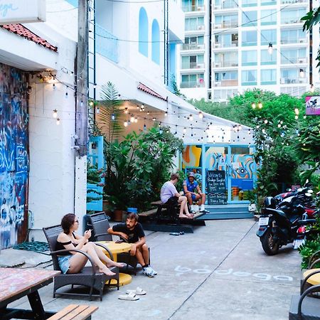 Hostel Bodega Bangkok Soi 23 (Adults Only) Exterior foto