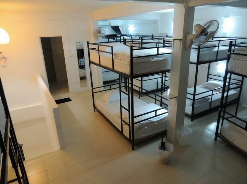 Hostel Bodega Bangkok Soi 23 (Adults Only) Exterior foto